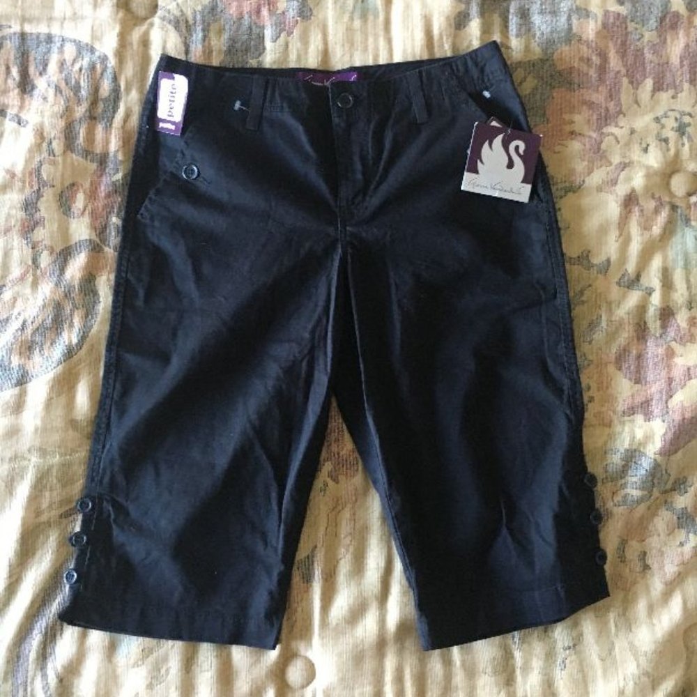 *HOST PICK* Gloria Vanderbilt shorts